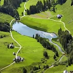 Hirschen Hittisau